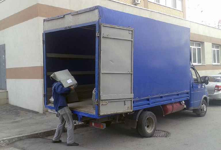 Перевозка автотранспортом попутных грузов  догрузом из Губкинский в Тюмень